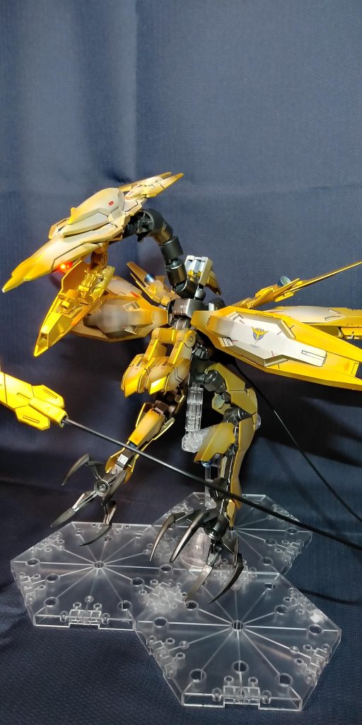 口内にミライトに夜光学兵器の発射シーンを再現しました。