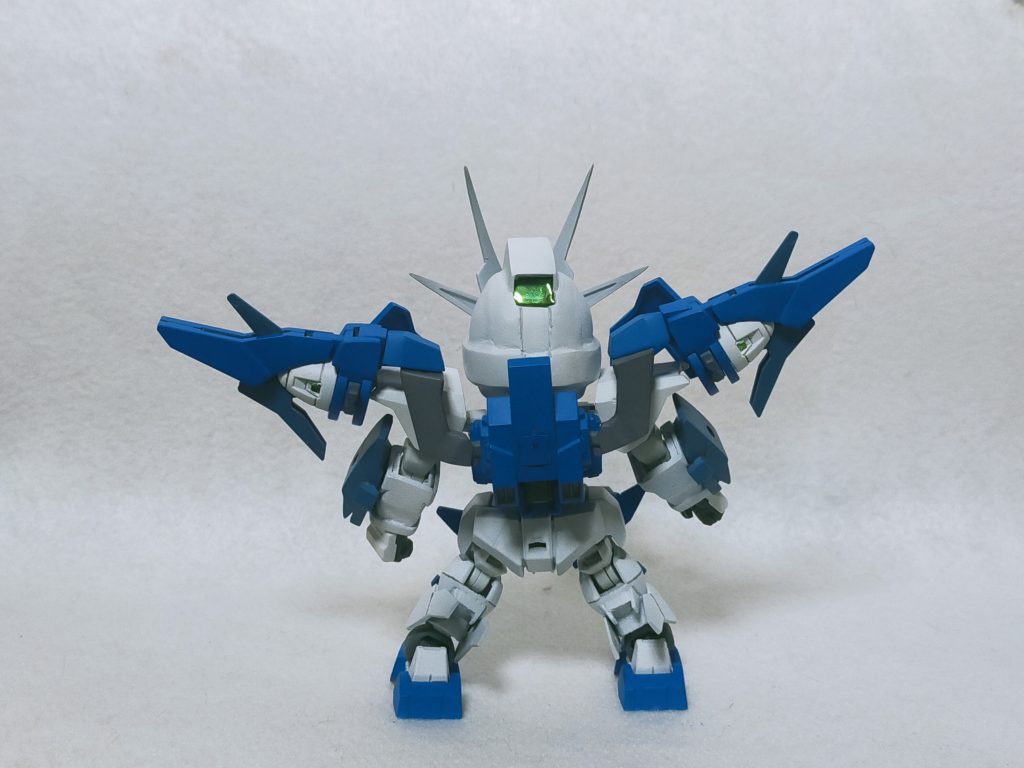 背面CSフレームの脚部は腿と脚の両方を短縮しています
