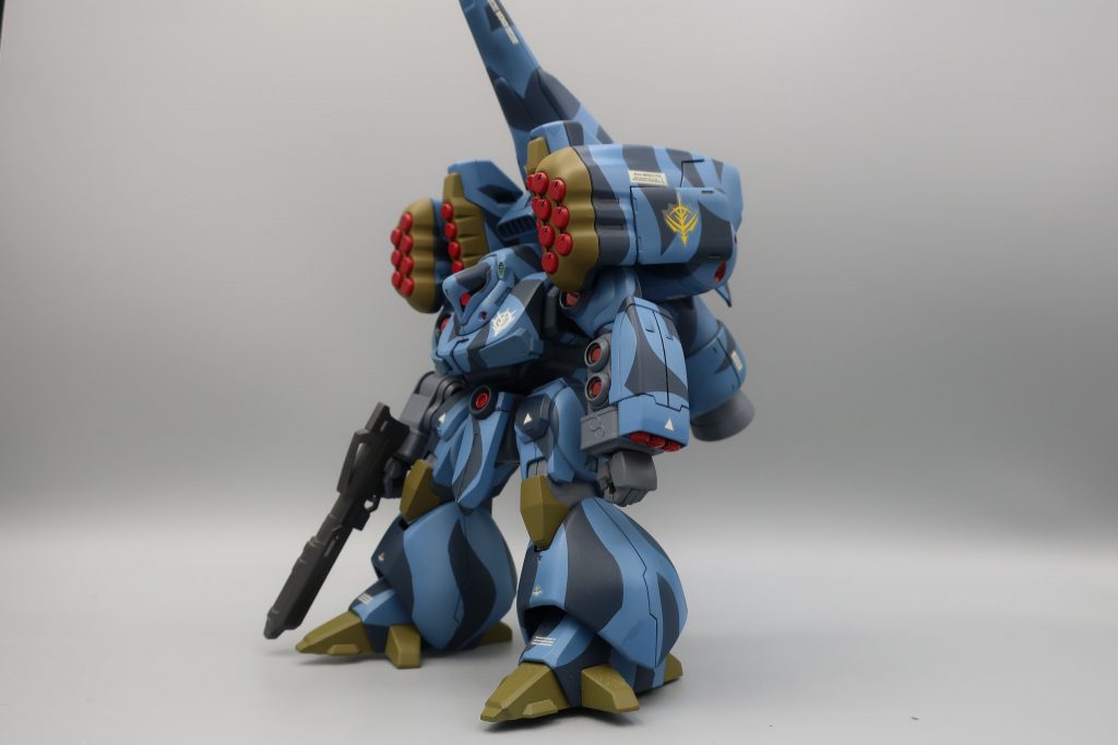 ずっしり重い　でかい　メガドラCDよりでかい