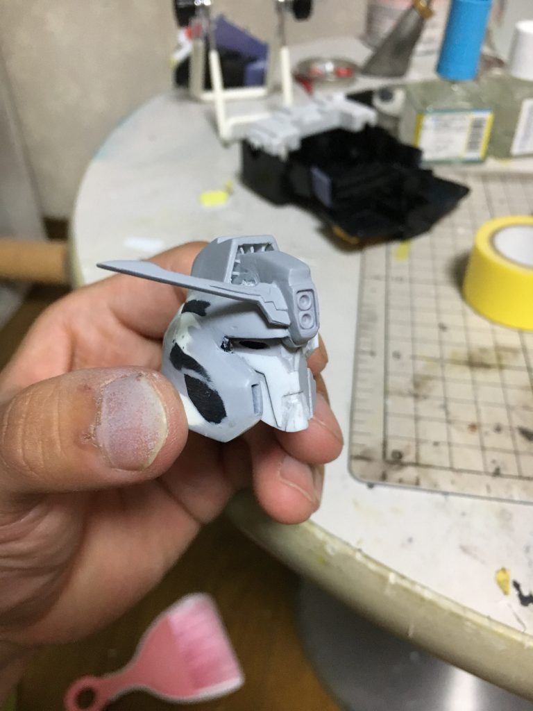 顔はプラバンでスクラッチしました！