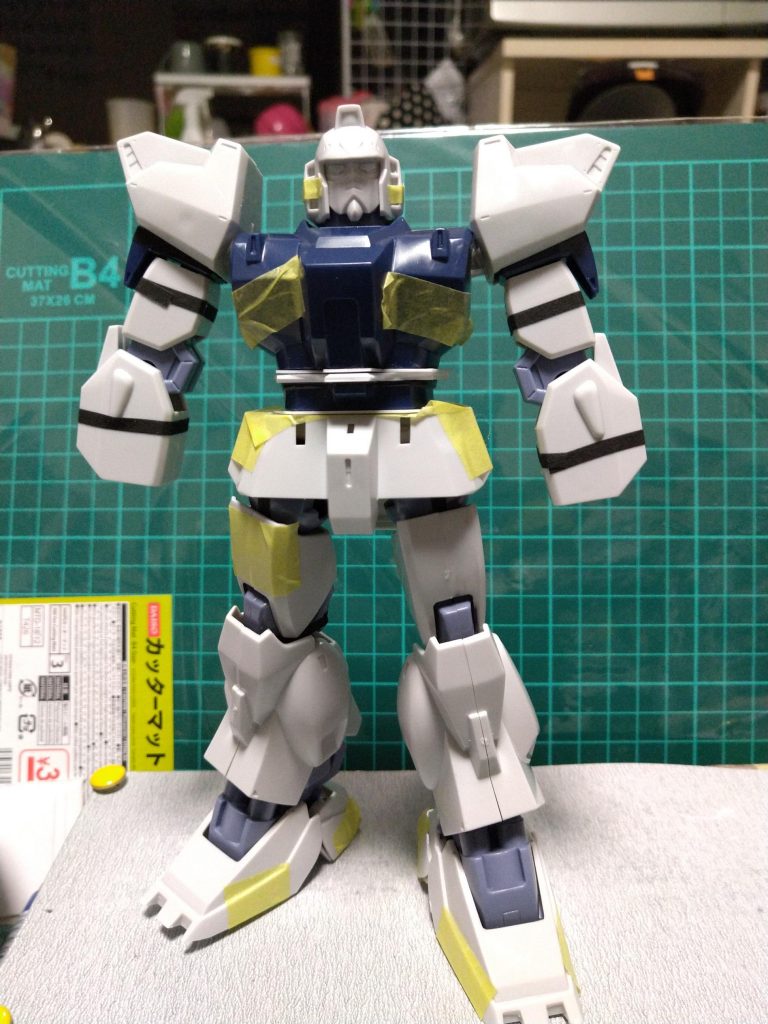 何度も仮組をして、全体を確認。