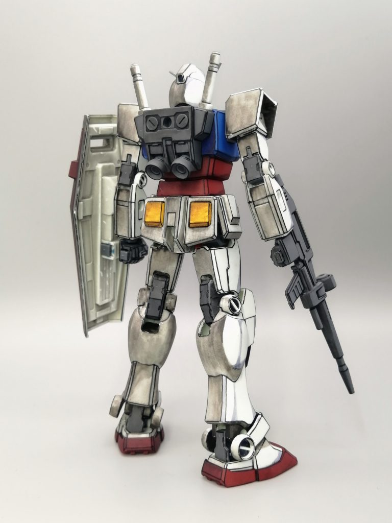 バックは集中力が切れがちで投げやりな仕上がりに．．．(+_+)