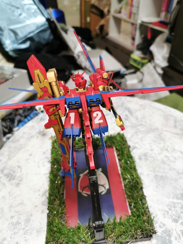 背番号はサポーターナンバーの12