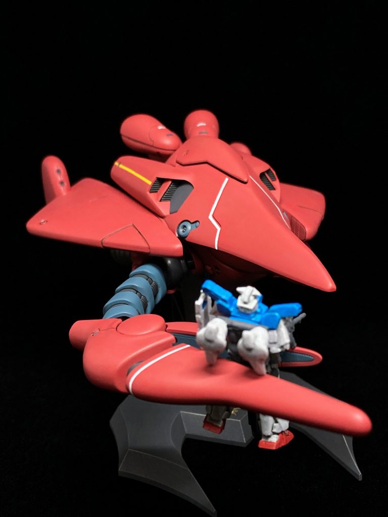 クローアームでGP01Fbをがっちりキャッチ!!