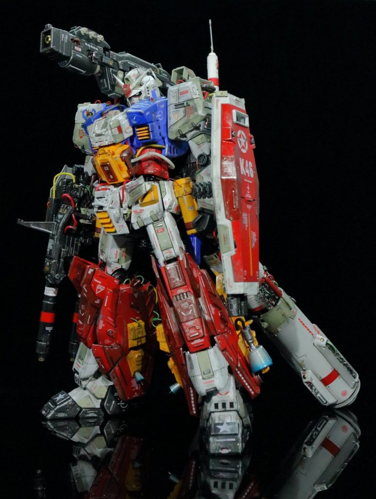 友人のモデラーさんに黒背景で撮影して頂きました。