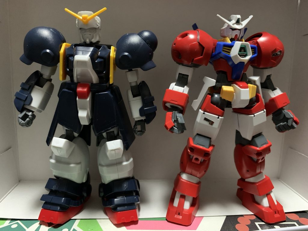 最後に素の状態の物を。ボルトは旧キットにも関わらずHGのタイタスと大きさが同じでした。という事はもともと大きさはかなりあるキットだったようです。ドラゴンは胴が短い分小さい感じでしたが。ボルトガンダムが好きな方には是非お勧めしたい改造です♪
