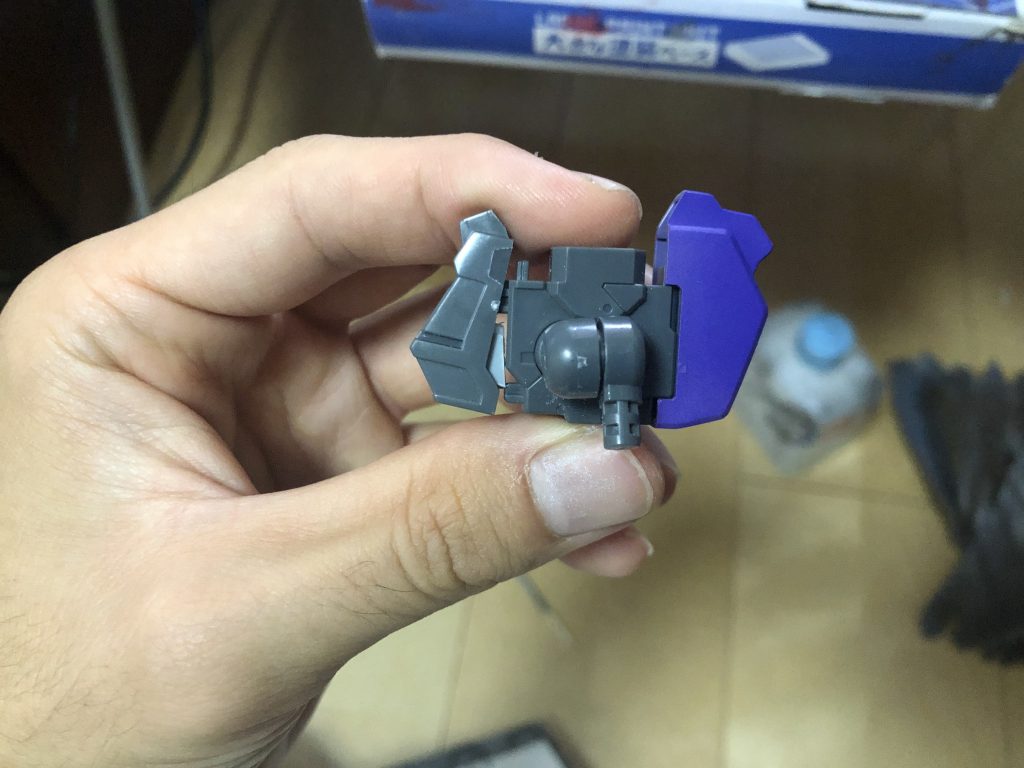 股関節を浮かせました。