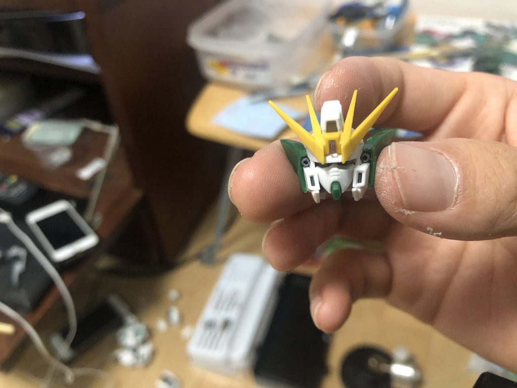 バルカン部分をピンバイスで開口しました。