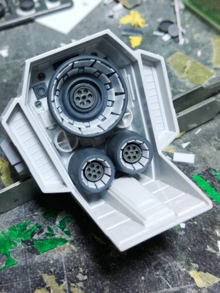 アフター!バーニア内側をプラ板でディテールアップ!ここは気合い入れて作りました(・∀・)