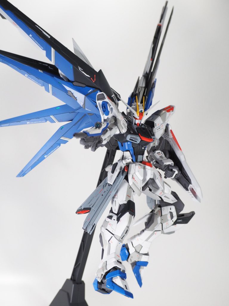 MG フリーダムガンダムver.2.0–4枚目/制作者：ビタ