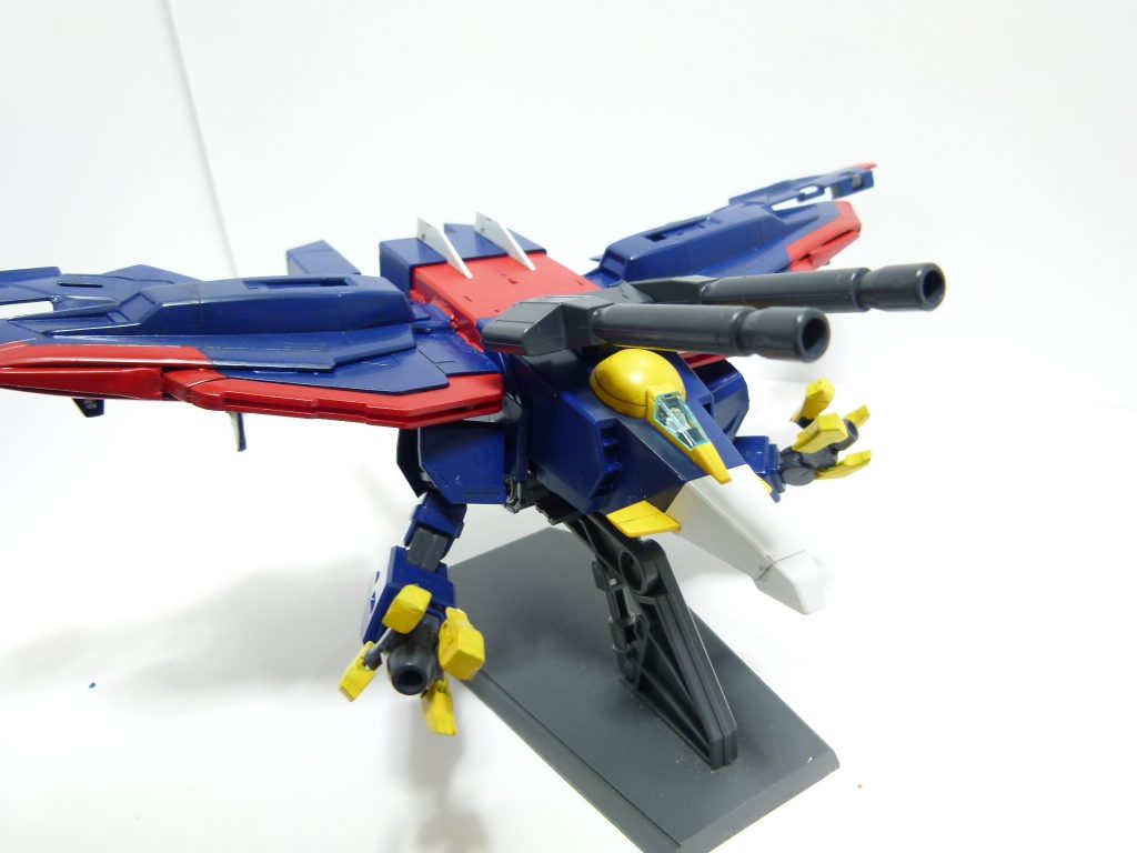 とはいえ、いわゆる戦闘機なので単体写真としてはちょっと味気ない・・・「まだまだなのよね!」