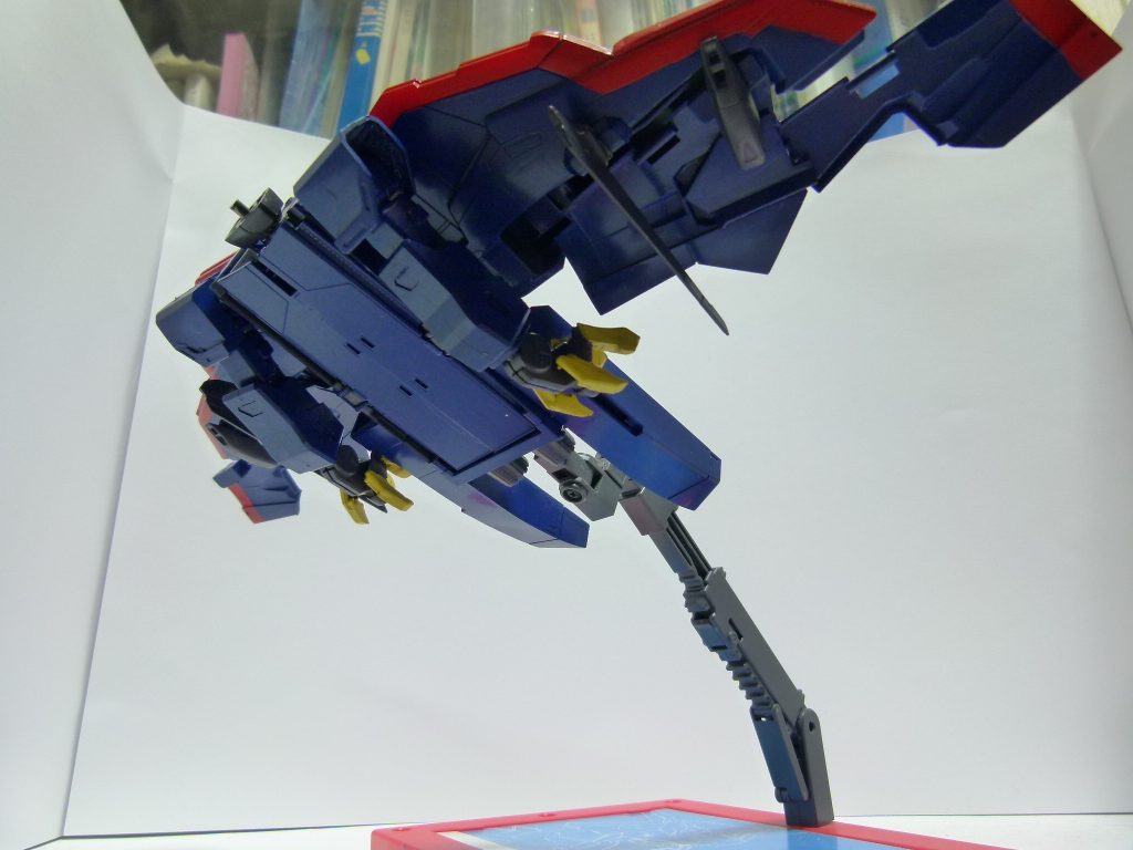 Aパーツが取れる。何か出てくる・・・