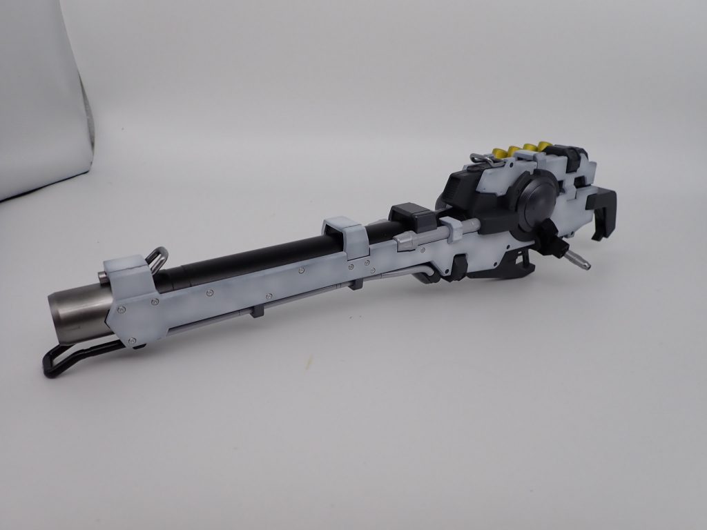 ハイニューガンダム–3枚目/制作者：アンジェロのプラモデル工房