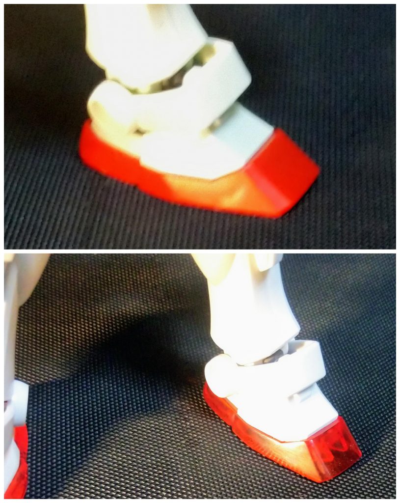 つま先のひけ（凹み）がクリアパーツだと酷く目立つので瞬着で埋めて研磨、クリアレッドで部分塗装後、再研磨していています。上の画像はノーマルタイプのひけ具合い（比較用）の物です。