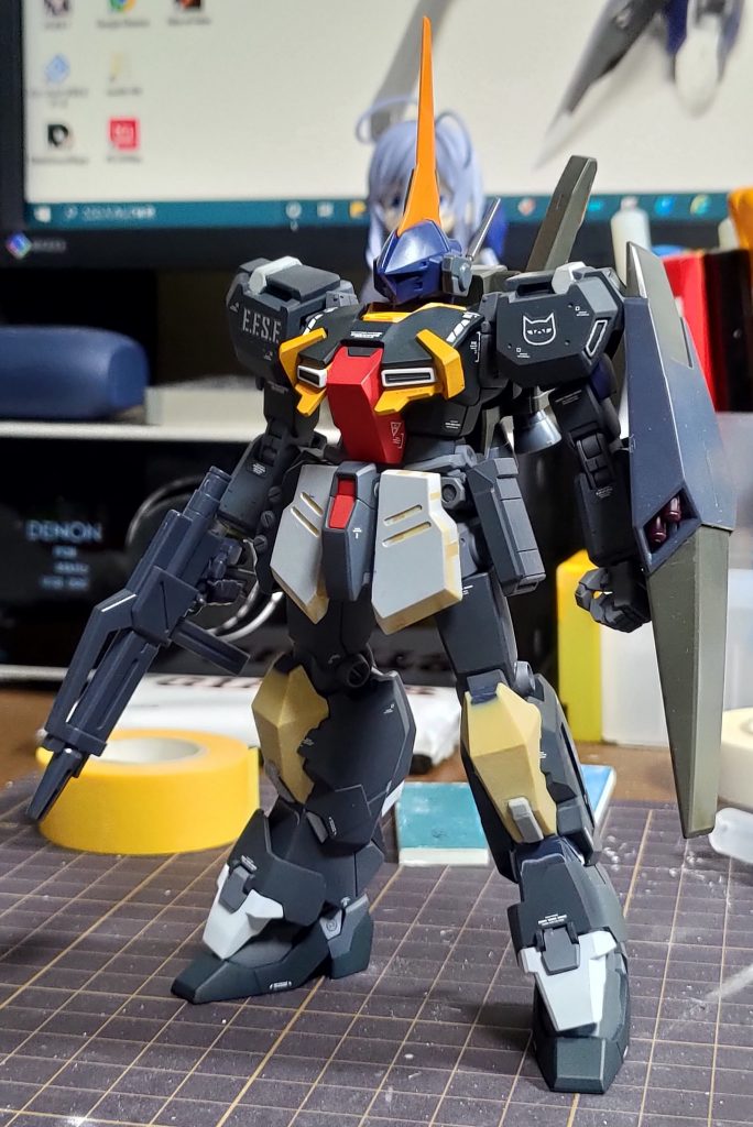 一見シンプルですが全身に手が入っています。
