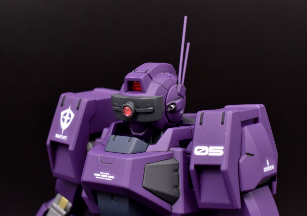 アンテナを真鍮線で別の形状に。パテとデティールアップパーツで暗視スコープのようなゴーグルを製作してみました。