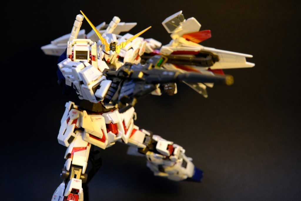 RGユニコーンガンダム–2枚目/制作者：すべり柱