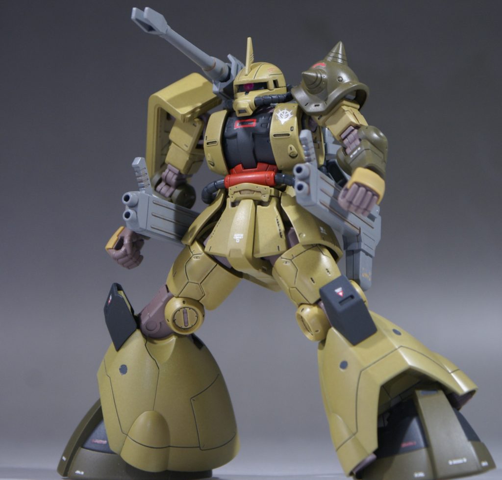 関節はウォームグレイで。