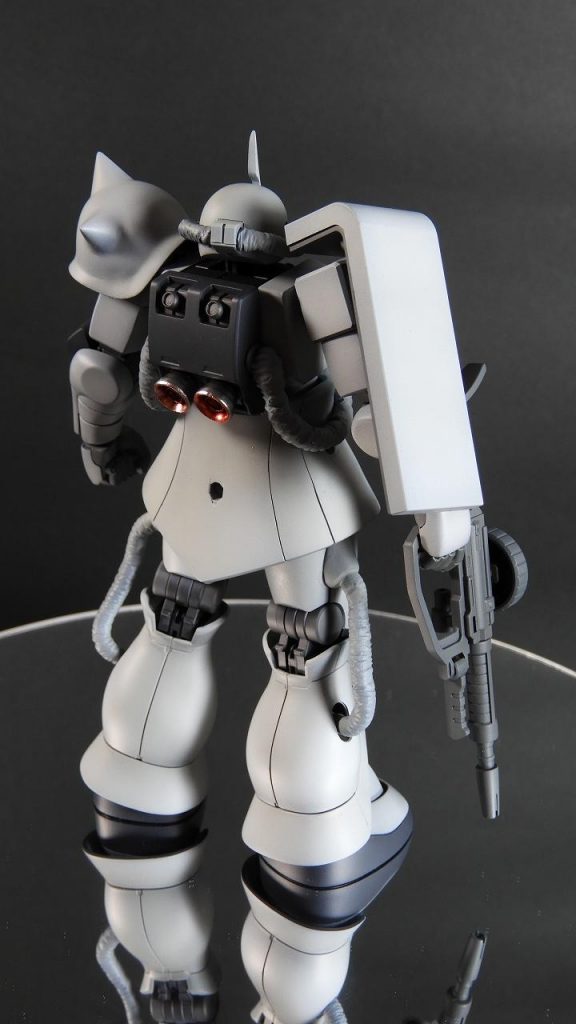 HGUCザクⅡ–3枚目/制作者：がっかりうどんぬ