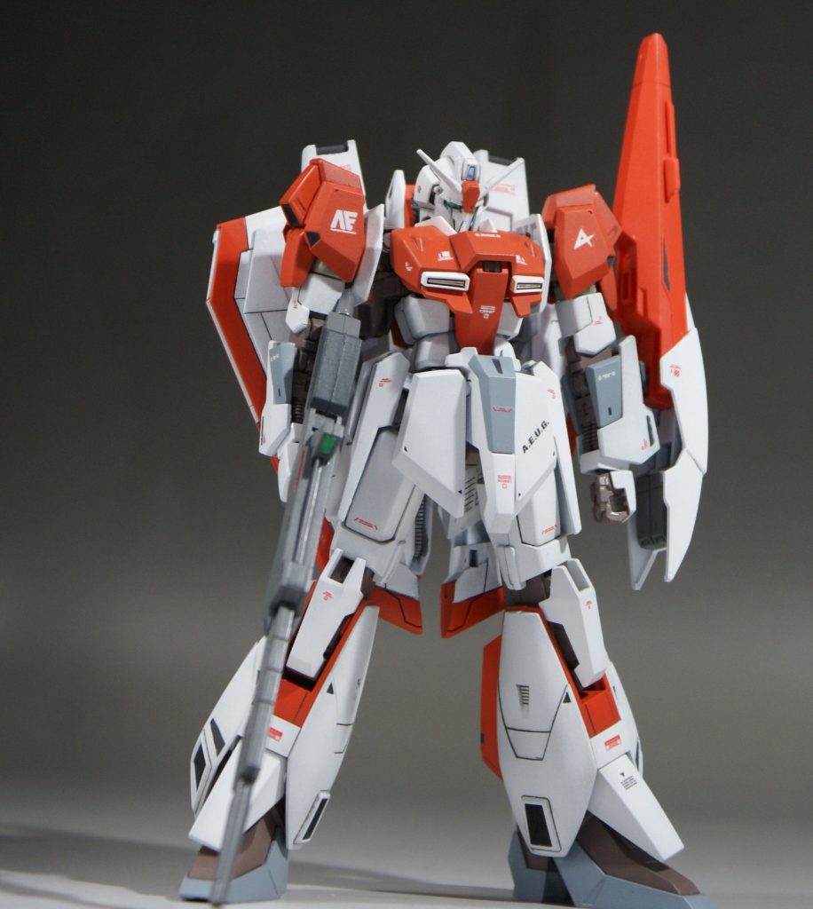 スジボリ、掘り直しをしています。センサー類はHIQパーツのオーロラグリーンシールを使用