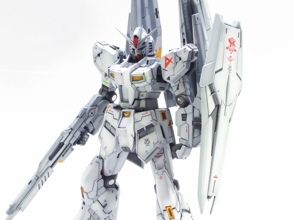 RG νガンダム–2枚目/制作者：gunplacraft