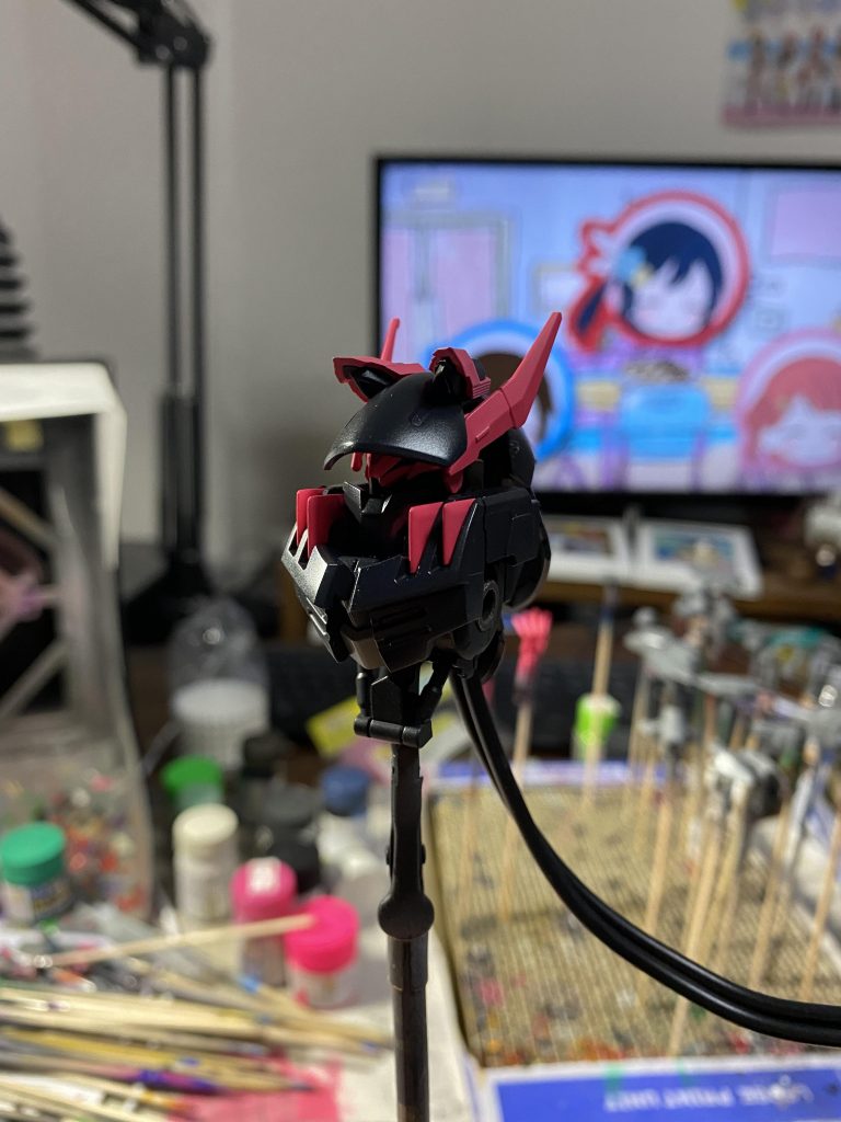 思ったほど主張してない猫耳。フードに猫耳生やしたかったんですよ、もう元絵を見た時からずっともう猫耳生やしたかったんですよ！！ 最後までご覧頂きありがとうございました。邪道で簡単な改造しかしておりませんが妄想楽しく作れました。王道のかっこいい作品も作れるようになりたいですね、、！