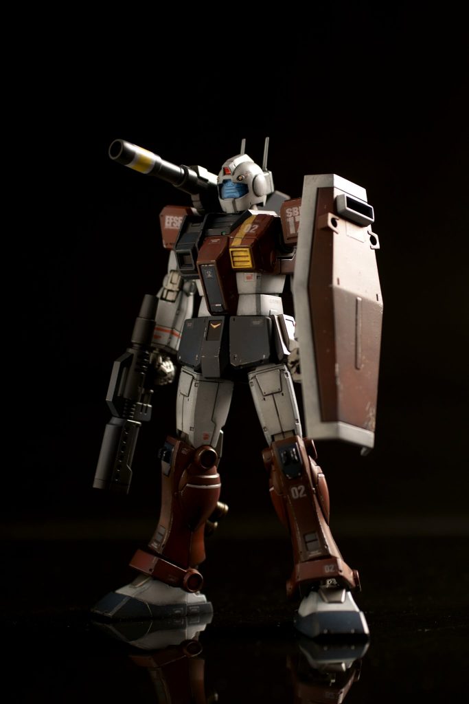 シールドを装備した状態。ジムキャノンにシールドの有り、無しは選択できると面白いですね。