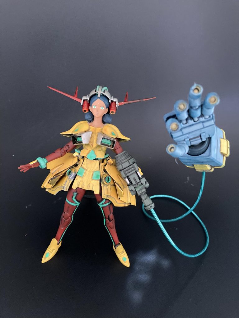 左掌のジオングアームは過去作MGパーフェクトジオングから写真撮り用に一瞬レンタルww
