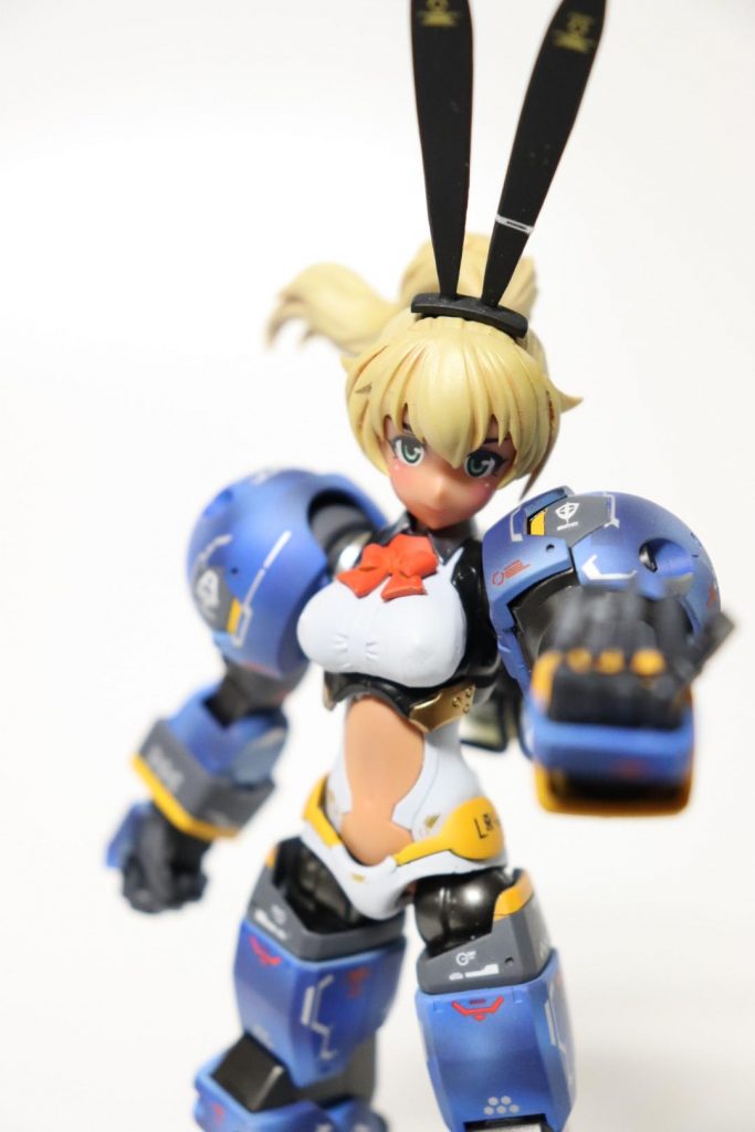 来いよベネット! 銃なんか捨ててかかって来い!!