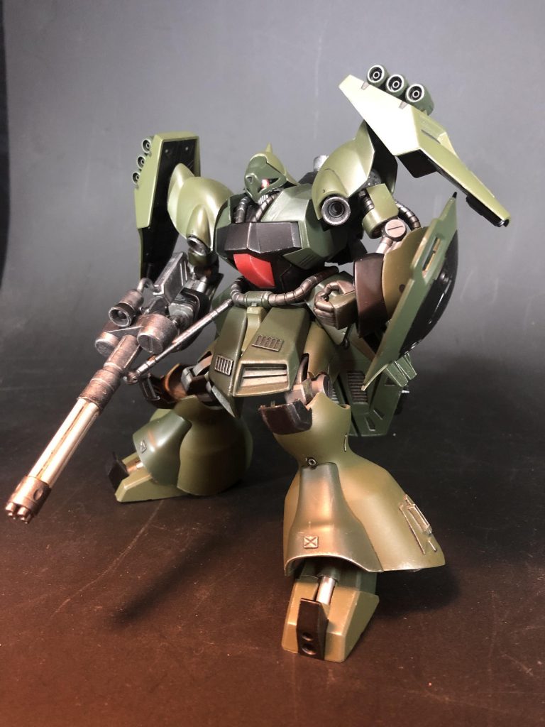 もう少しイメージが固まったらデカールも貼ってみようかと思っています。よろしければ、コメントなどいただけると嬉しいです。