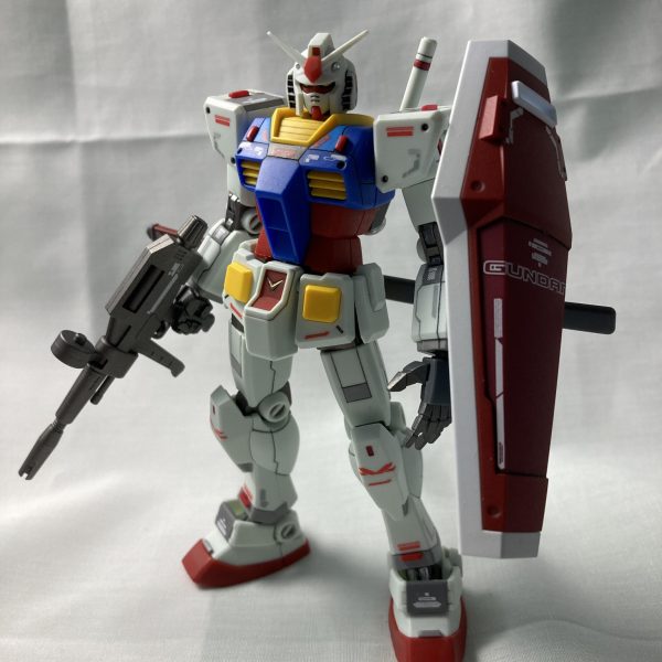 売り場に余りがちで安い方のガンダム