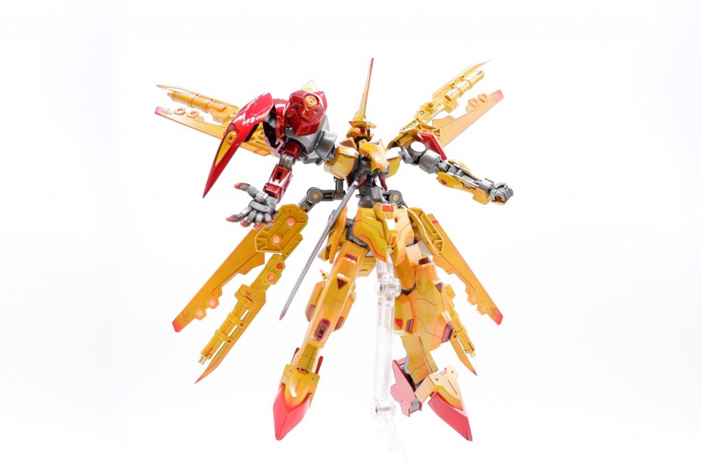 背中の翼は展開ができるさらに――