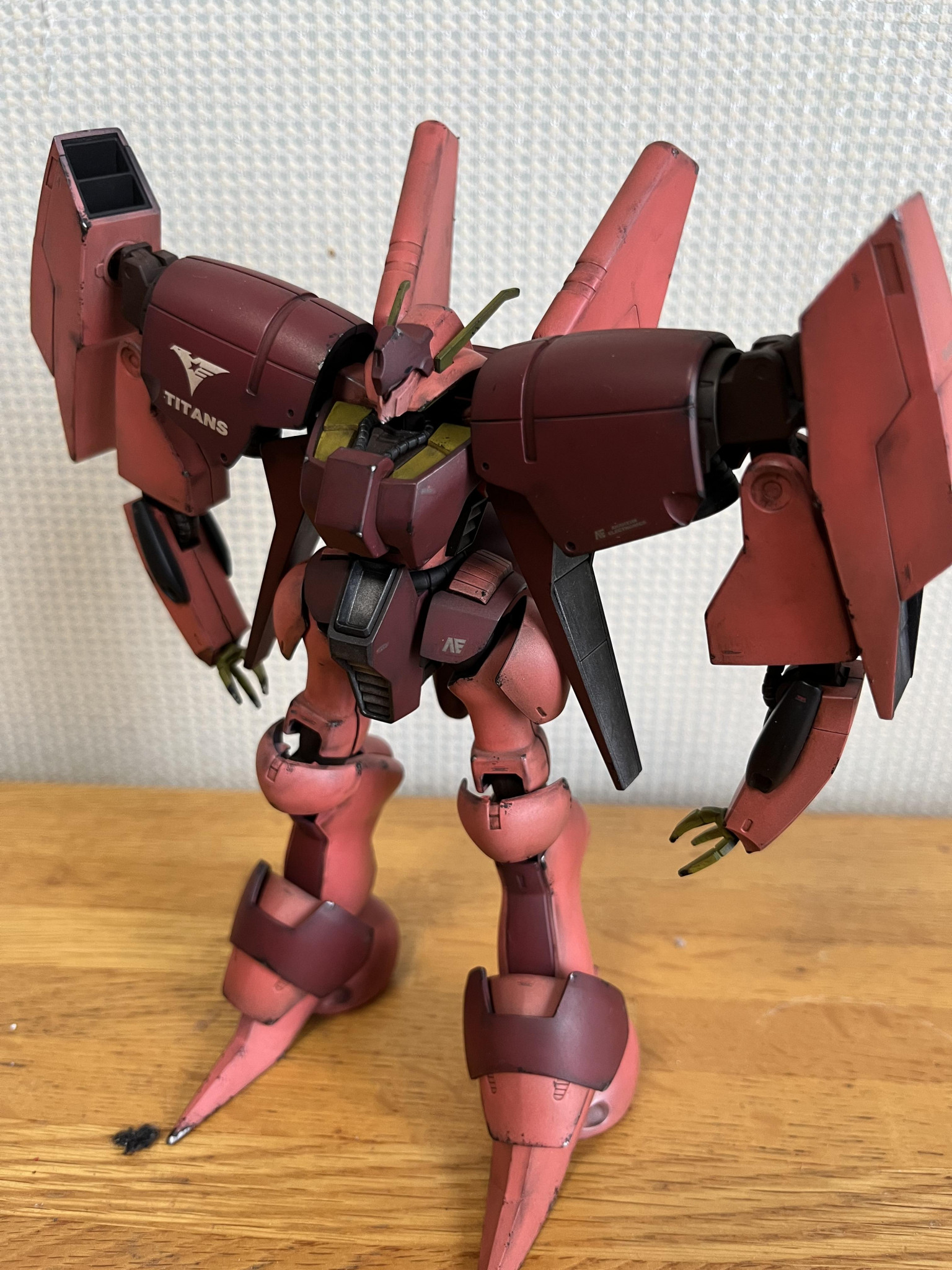 HG バイアラン シャア専用機｜Syogogogogogogogoさんのガンプラ作品