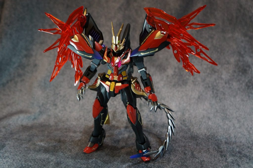 「Revenge、復讐を果たす時だ。」リーヴェンガンダムとイリスブースターが合体した本来の姿、ダークネスブレイズガンダム