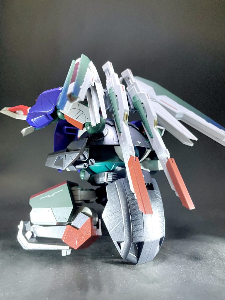 後ろ姿はこんな感じ。