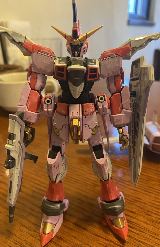 全塗装して墨入れをしリアルスティックデカールにて仕上げました。