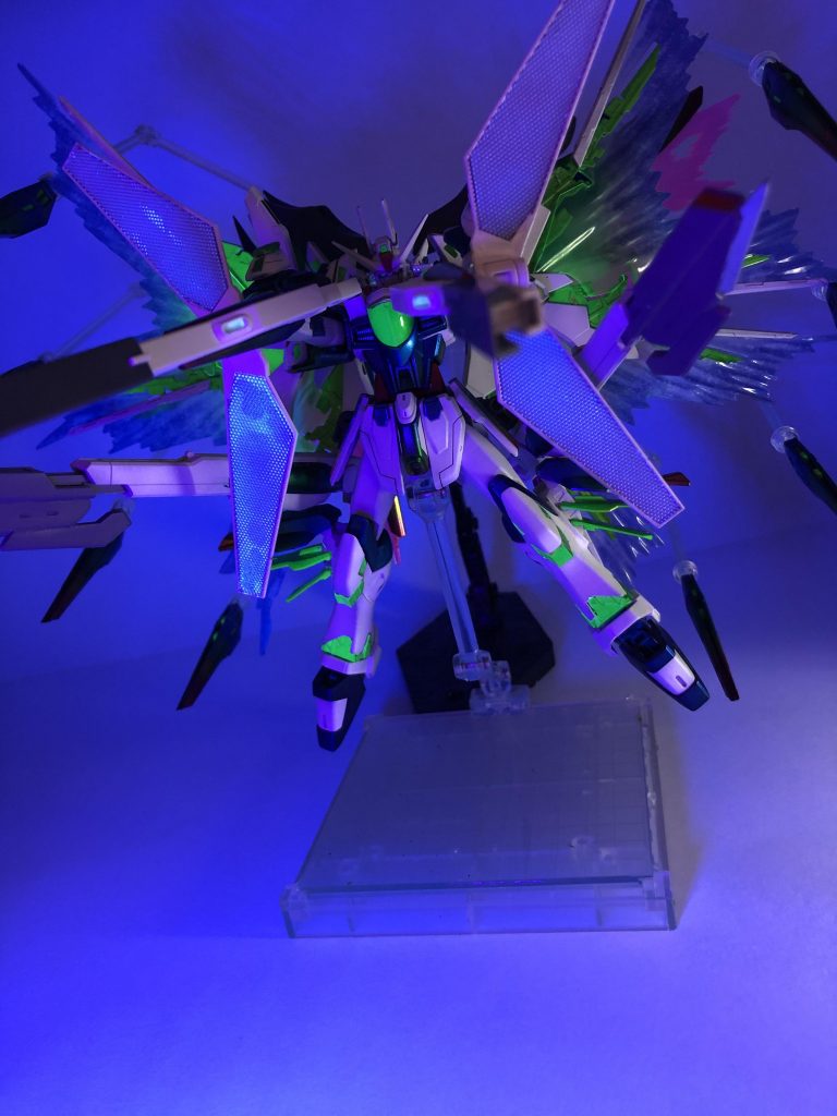 最後にフルバーストこんな感じです。ここまで来るとごちゃごちゃし過ぎて写真撮るの難しいですね……