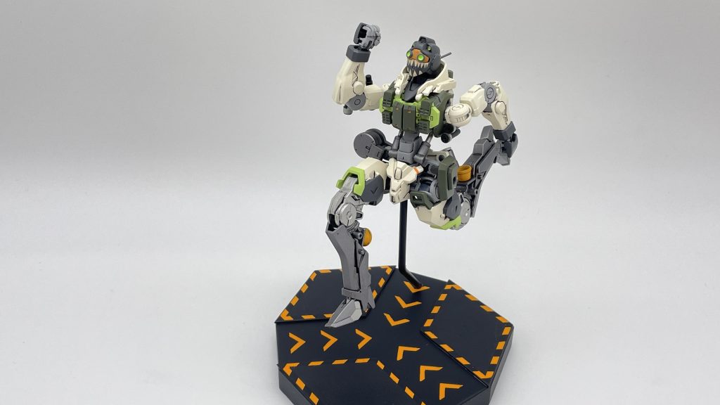 【改造ガンプラ】ガンダムオクタリオン–6枚目/制作者：ハシビル