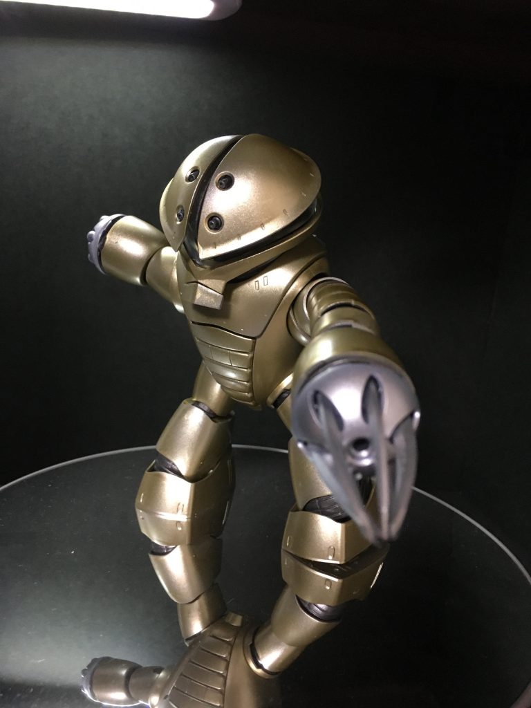 アッガイハイパーモード！ば〜くれつっ！ゴッド！ッフィンガ〜！今回は金→クリアーブラウンです。塗る前ですね。