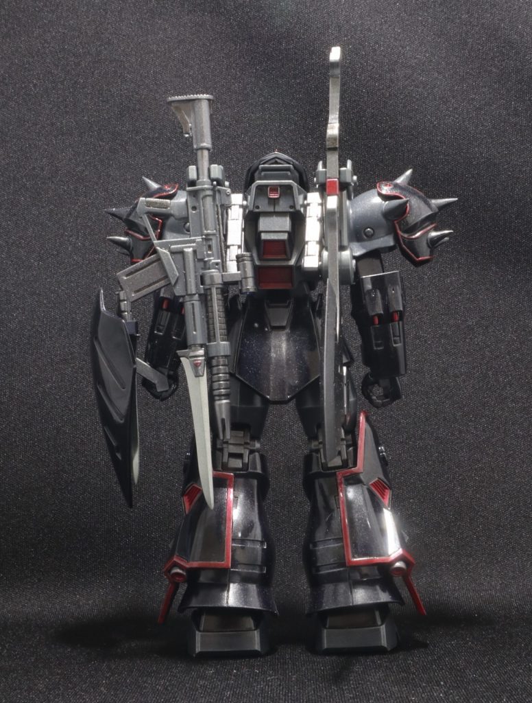 素立ちバッグショット。武装は懸架アームで保持出来ます。