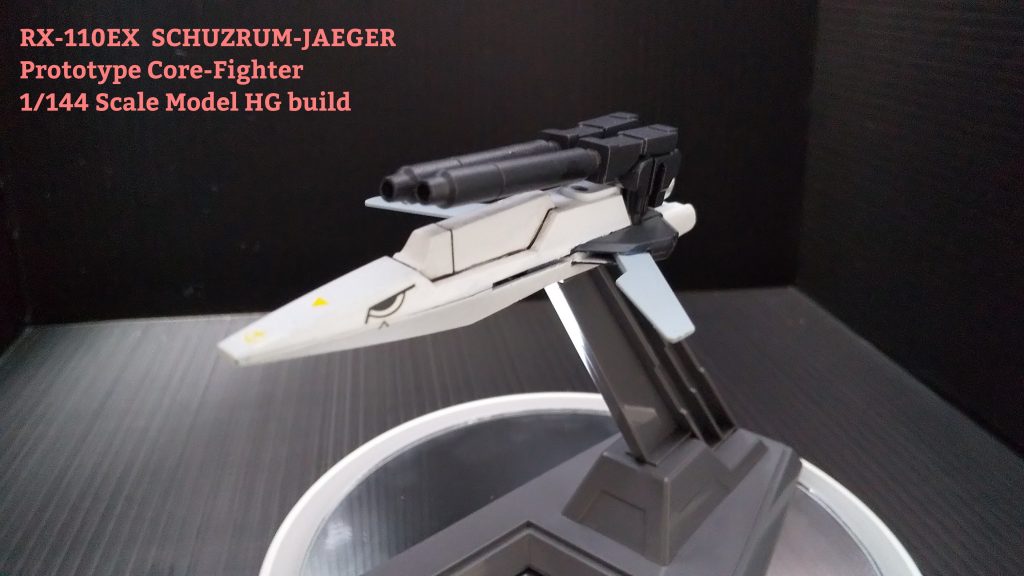 コクピットはコア・ブースター側にあり、モビルスーツ側が損傷時はパージし、コア・ブースターとして戦闘継続します。それでも被弾時はさらにパージしコア・ファイターで脱出し、パイロットの生存率を高めます。