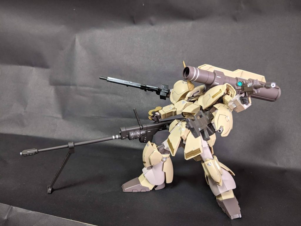 アスタロトのマシンガンとグシオンリベイクのグレイズのライフルとかを持たせてフルバースト。