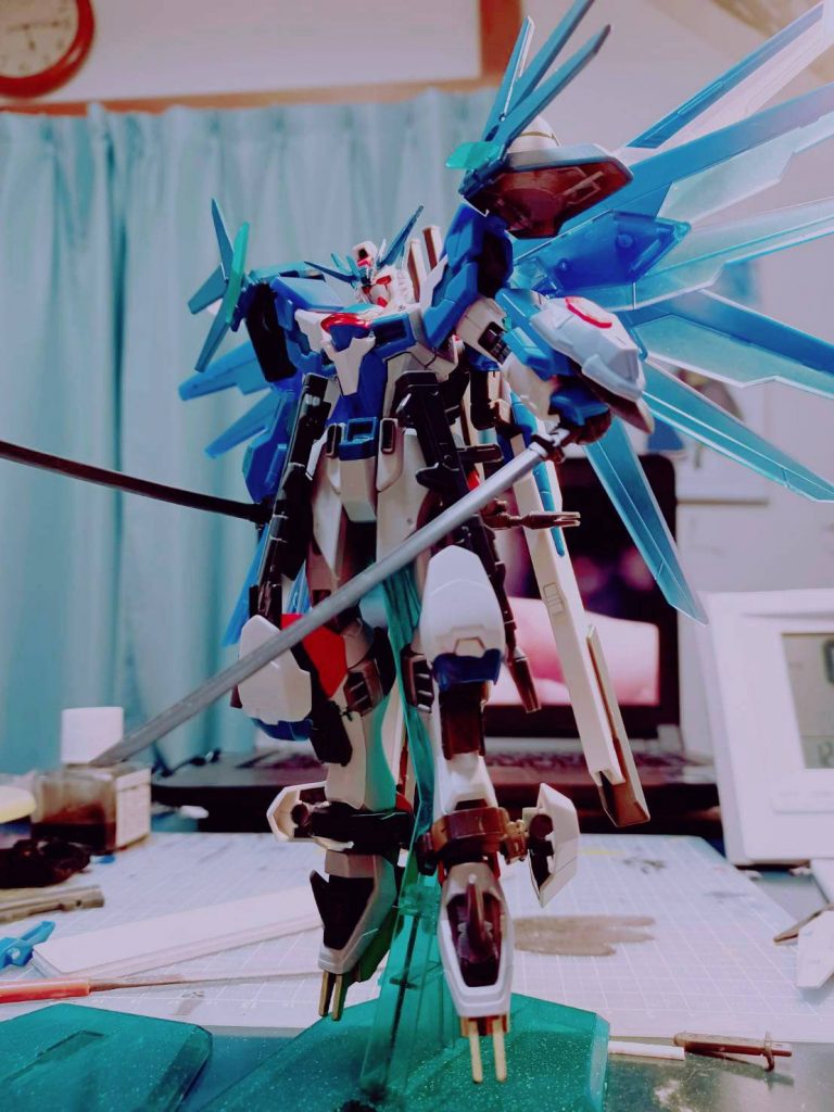 バエルをイメージしたポーズなのですがどうでしょうか?