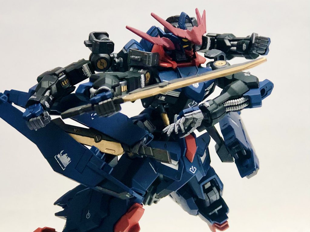 武装③短刀×2他の武装をパージした際や、敵に急接近された時に使用。