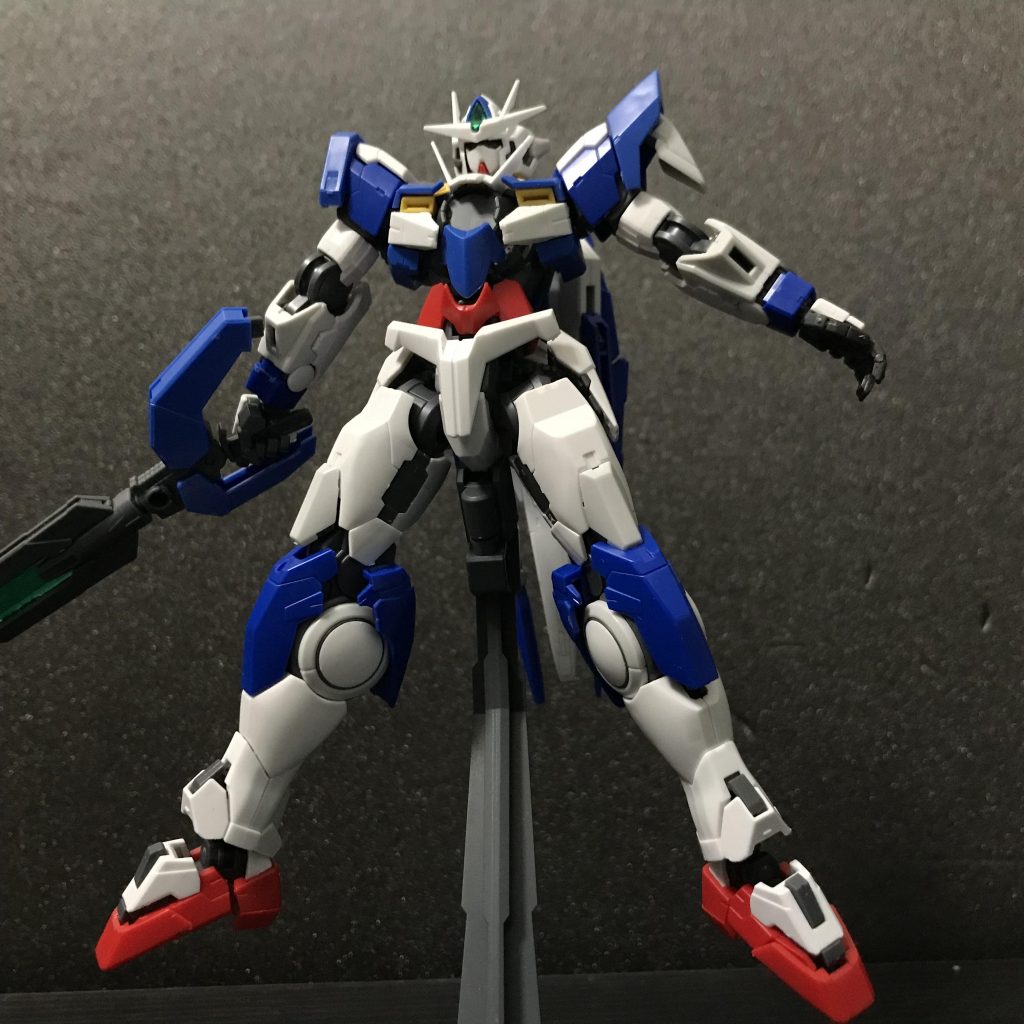 シールドバインダーはこのようにバックパックと接続可能ですが説明はいらないかなって……