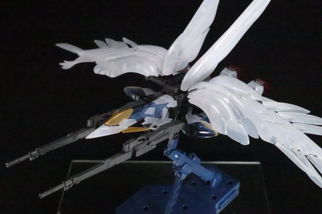 ネオバードのデカい。ギリギリ入りますが撮影環境の見直しを再び考えてしまいます。