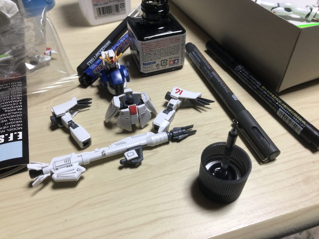 後に墨入れ…まだ流し込みの慣れていなかったので四苦八苦してます。