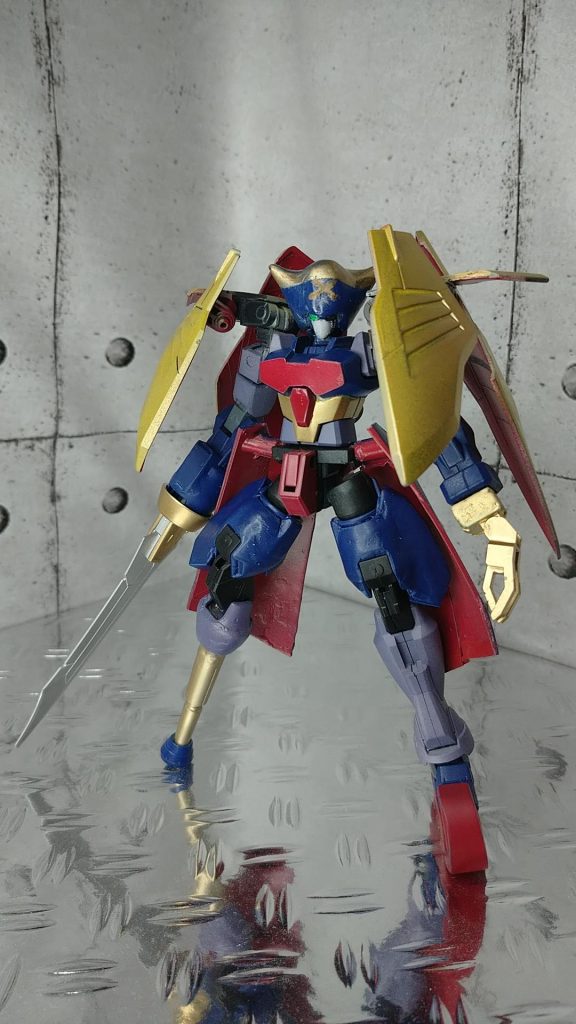 フロントビュー今回のテーマはザ・海賊。アナログチックな海賊をイメージして製作してみましたその為腕に直付けされた剣、義足など様々な要素を足していった形になります