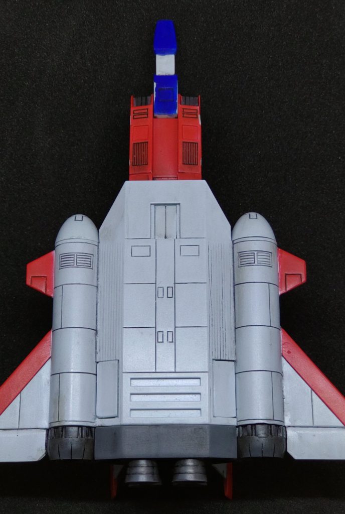 いざ完成してみると細かいアラが自分でも気付いてしまい、少し凹みますが(笑)でもまぁ完成したコアブースターを眺めてると満足もするあたりがまだまだ未熟者です。