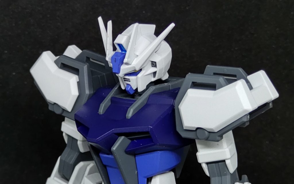 そんな訳で週末でサクッとストライクガンダムでした。